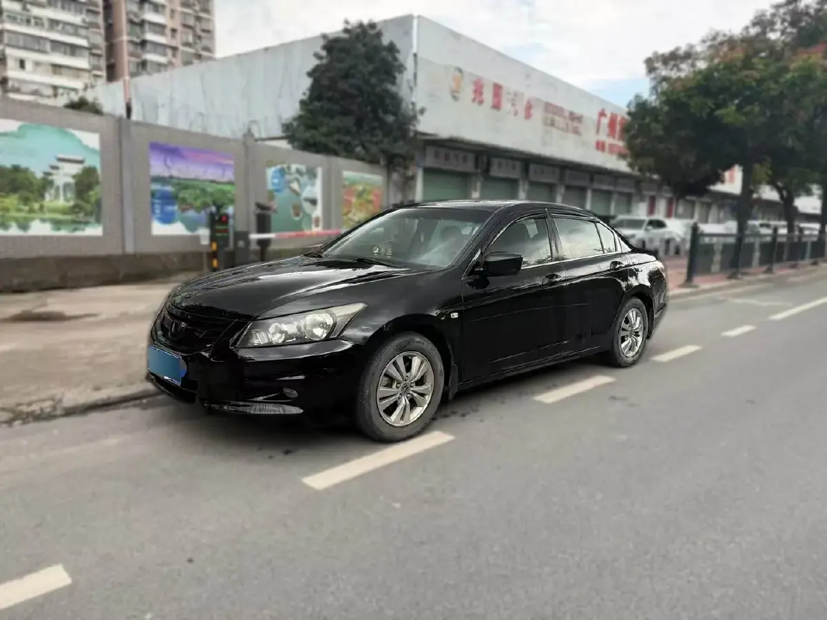 2011 Honda Accord 2.0L 156HP L4 5AT