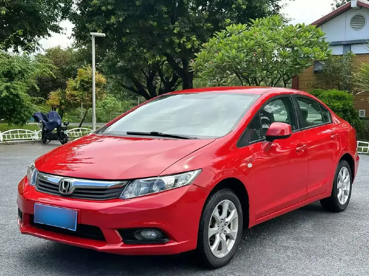 2012 Honda Civic 1.8L 141HP L4 5AT