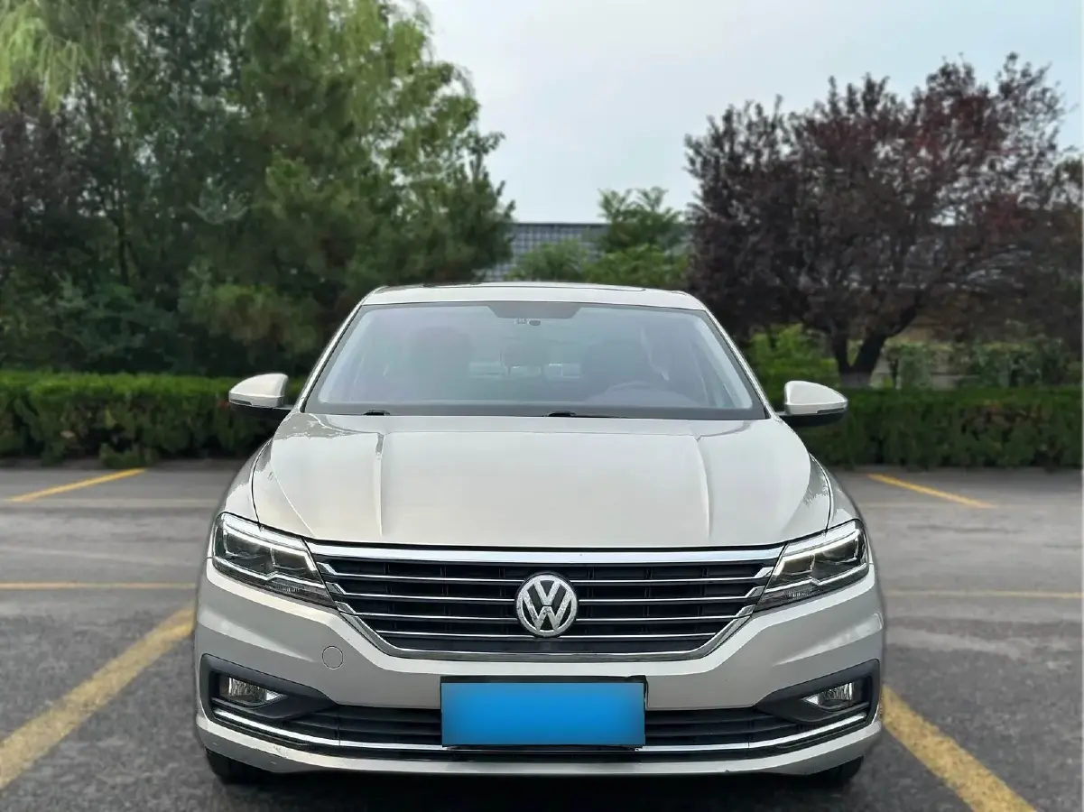 2019 Volkswagen Lavida 1.5L 112HP L4 6AT