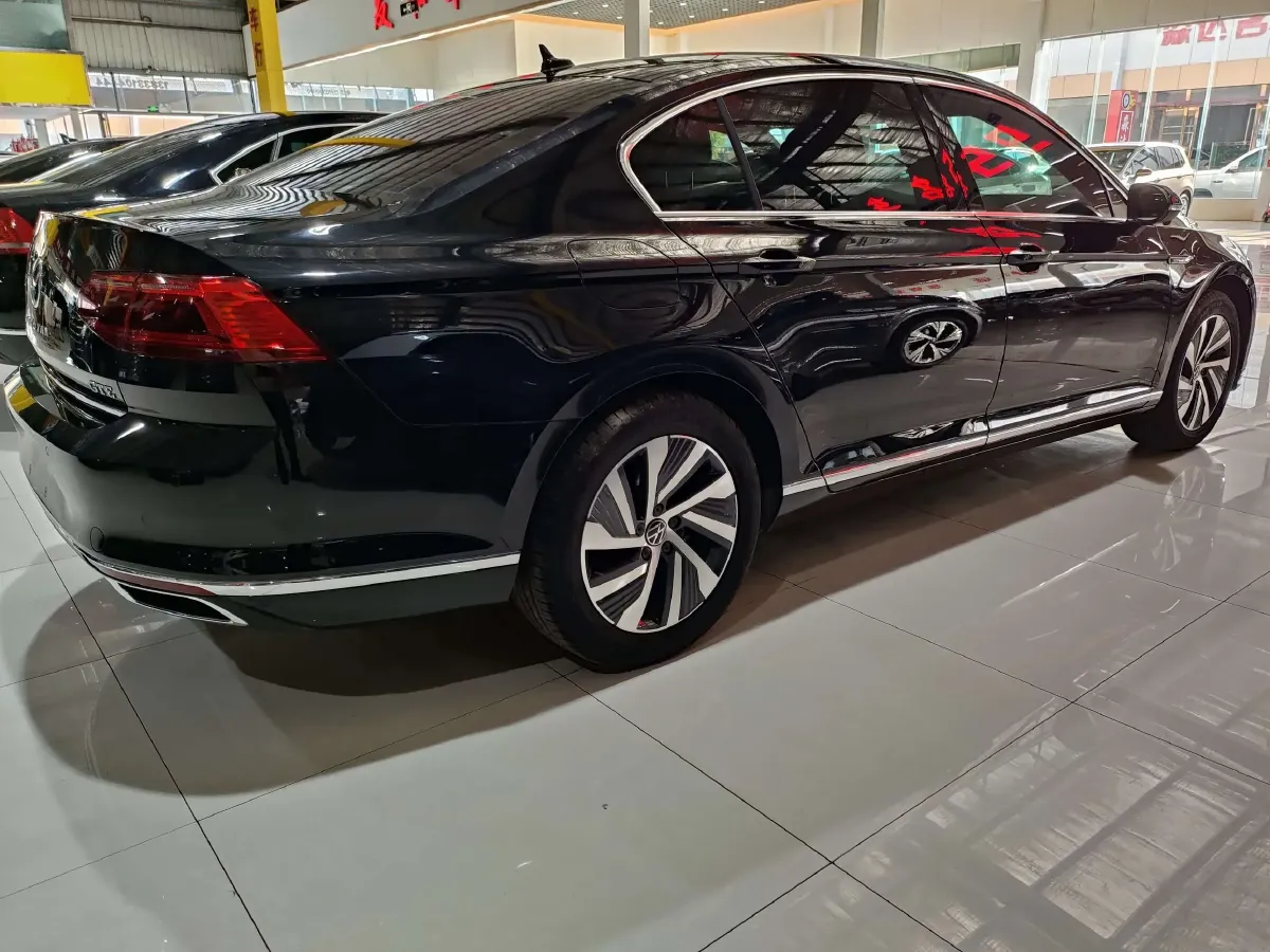 2022 Volkswagen Magotan GTE 1.4T 150HP L4 6DCT PHEV 13KWH,autocango,china used car exporter,china ev exporter,chinese used car exporter,chinese used ev exporter