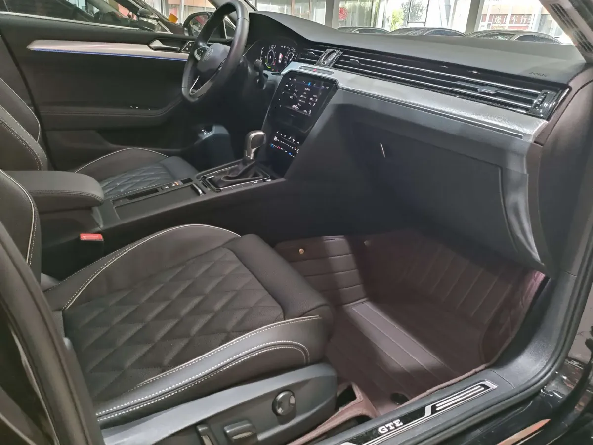 2022 Volkswagen Magotan GTE 1.4T 150HP L4 6DCT PHEV 13KWH,autocango,china used car exporter,china ev exporter,chinese used car exporter,chinese used ev exporter