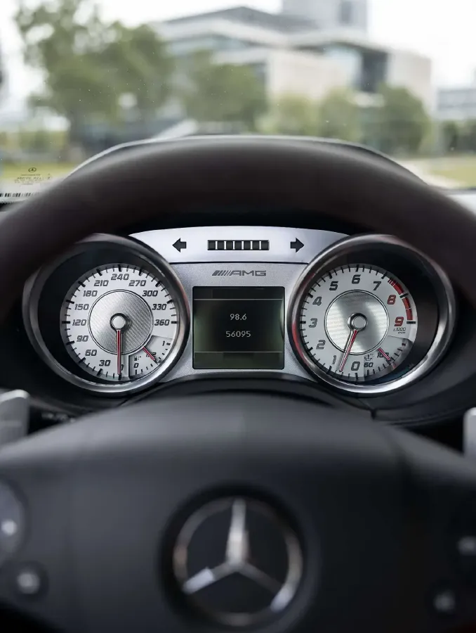 2011 Mercedes-Benz SLS AMG 6.2L 571HP V8 7DCT,autocango,china used car exporter,china ev exporter,chinese used car exporter,chinese used ev exporter