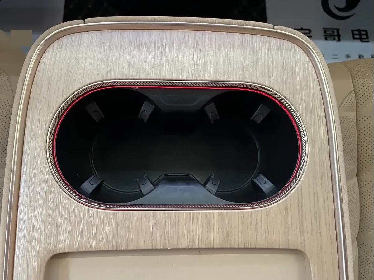 2024 Exceed Sterra ET REEV 156HP REEV 32KWH,autocango,china used car exporter,china ev exporter,chinese used car exporter,chinese used ev exporter