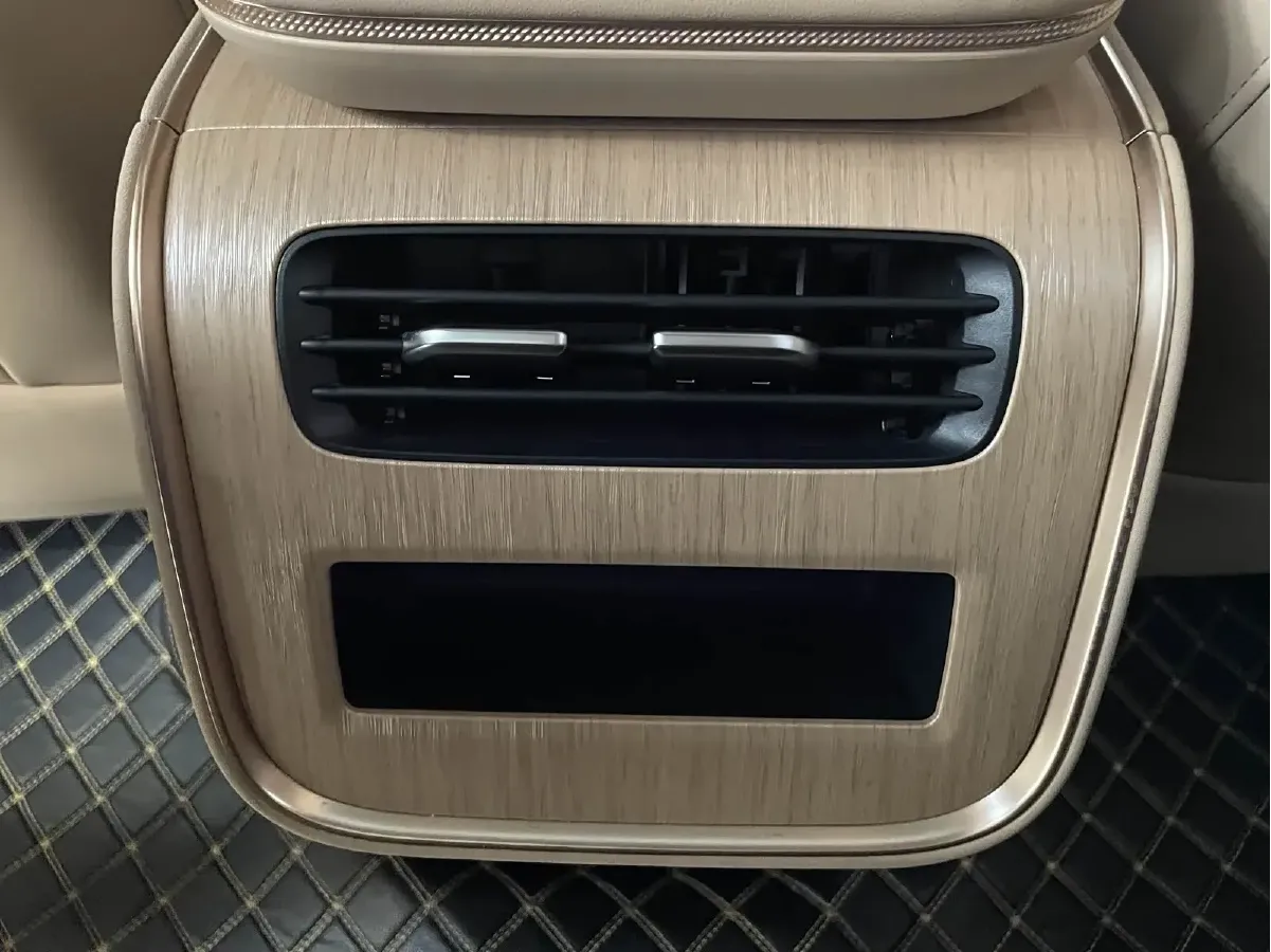 2024 Exceed Sterra ET REEV 156HP REEV 32KWH,autocango,china used car exporter,china ev exporter,chinese used car exporter,chinese used ev exporter