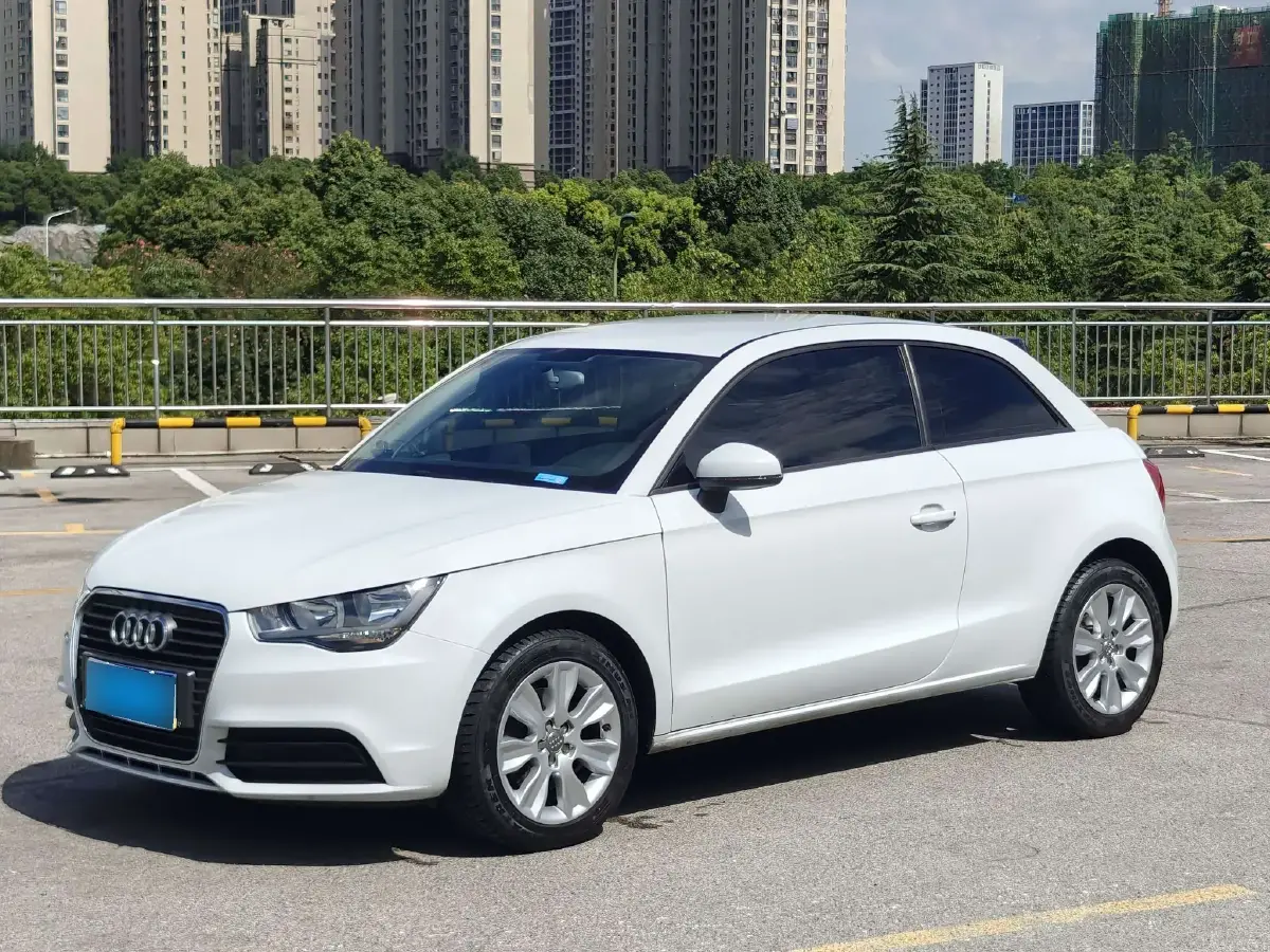 2014 Audi A1 1.4T 122HP L4 7DCT