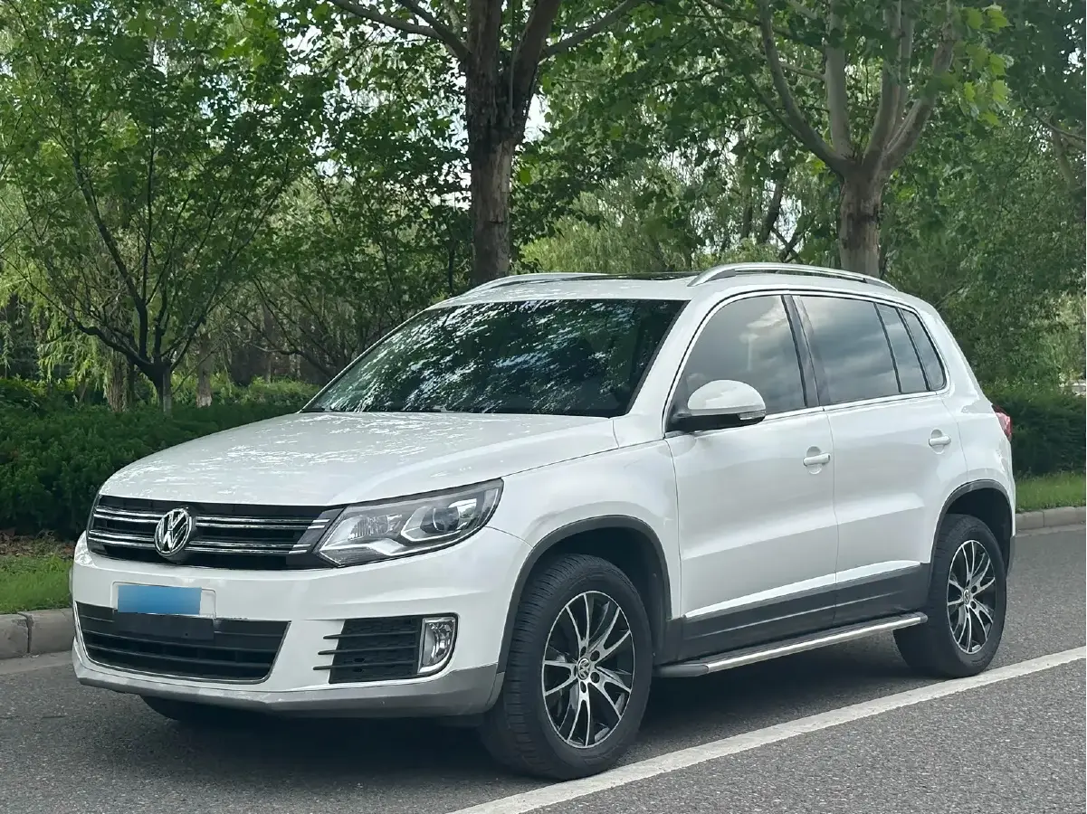 2013 Volkswagen Tiguan 1.8T 160HP L4 6AT