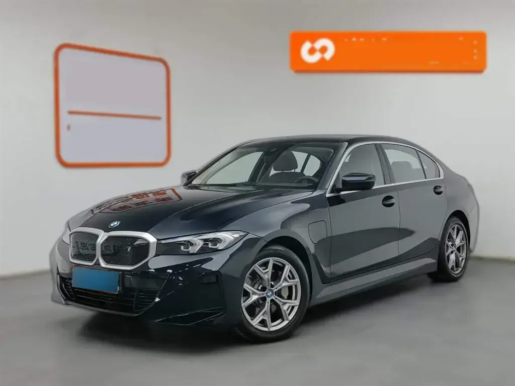 2024 BMW i3 BEV 70KWH