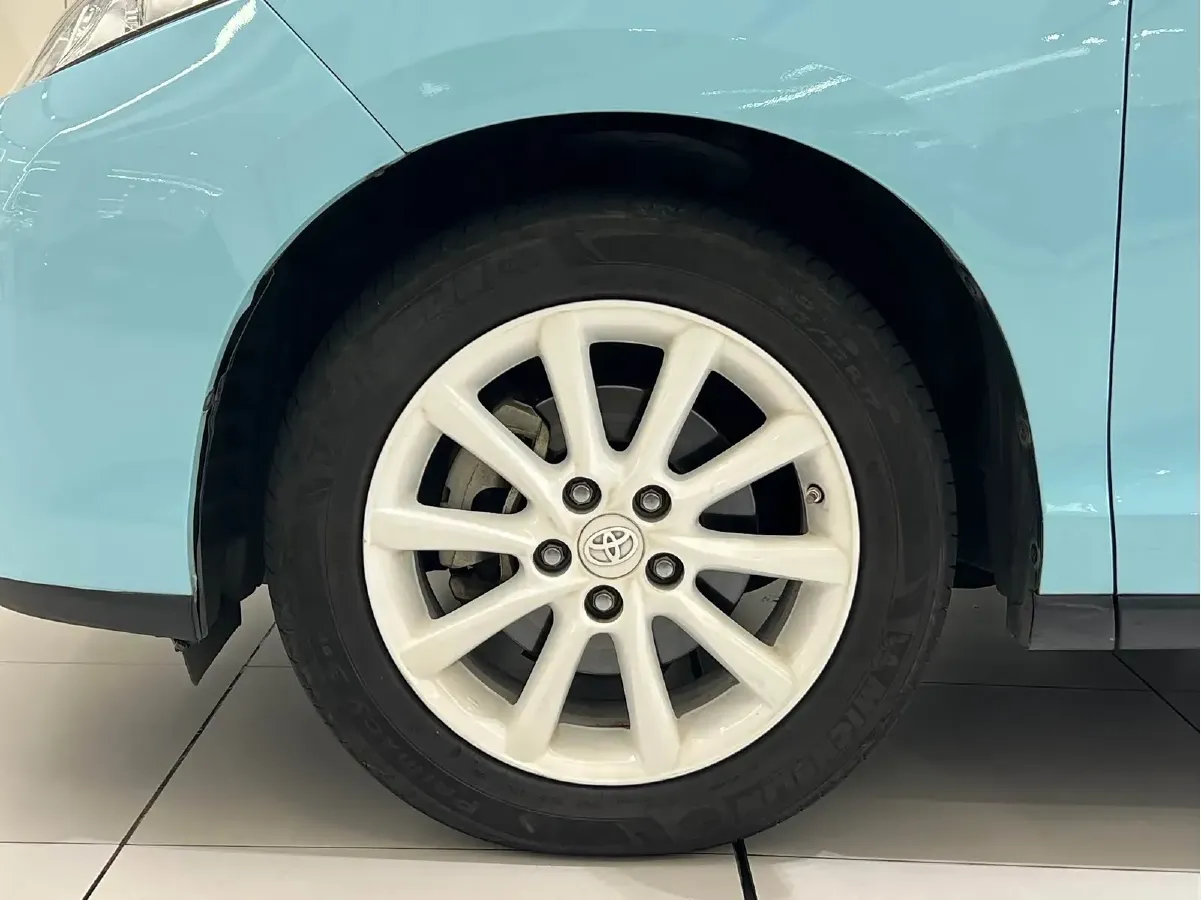 2012 Toyota Previa 2.4L 170HP L4 CVT,autocango,china used car exporter,china ev exporter,chinese used car exporter,chinese used ev exporter