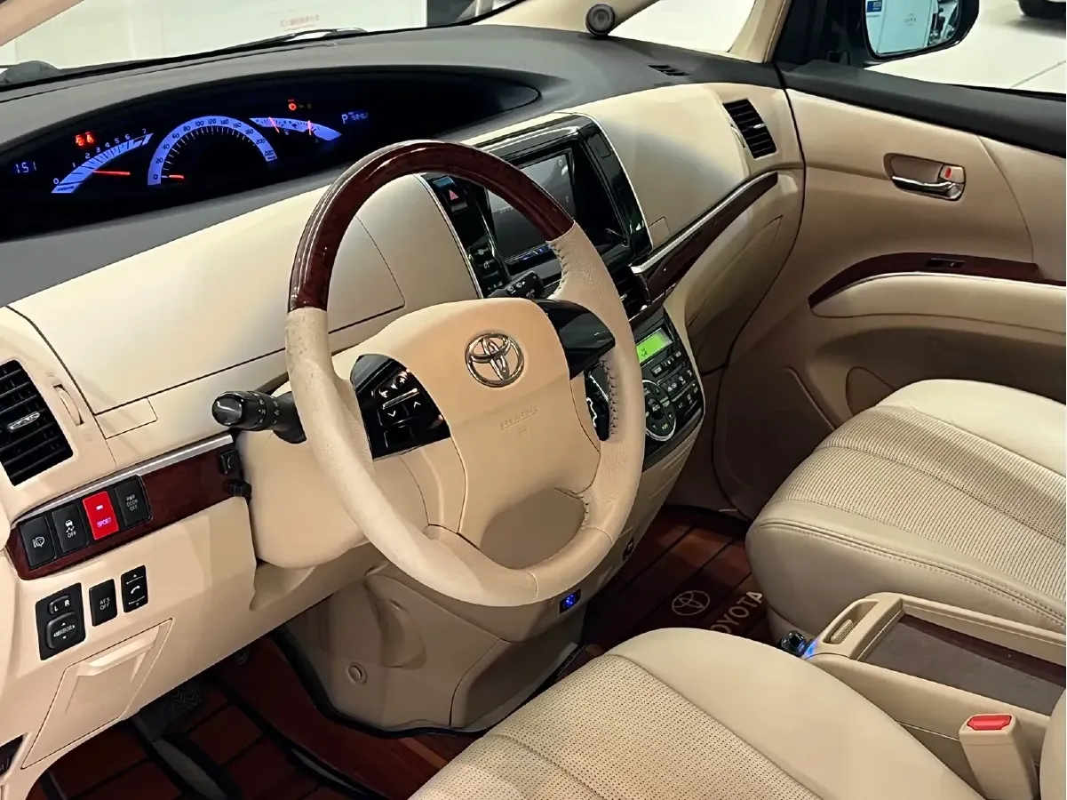 2012 Toyota Previa 2.4L 170HP L4 CVT,autocango,china used car exporter,china ev exporter,chinese used car exporter,chinese used ev exporter