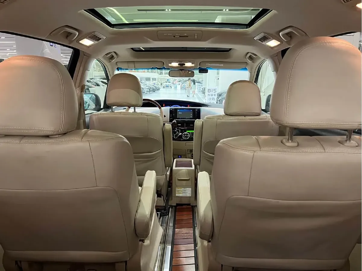 2012 Toyota Previa 2.4L 170HP L4 CVT,autocango,china used car exporter,china ev exporter,chinese used car exporter,chinese used ev exporter