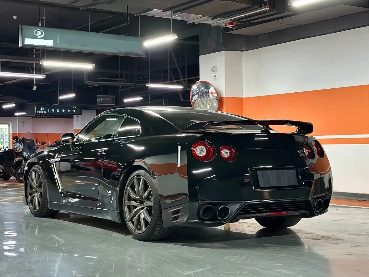 2015 Nissan GT-R 3.8T 540HP V6 6DCT,autocango,china used car exporter,china ev exporter,chinese used car exporter,chinese used ev exporter