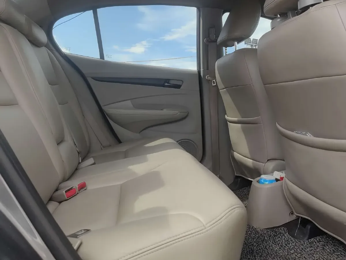 2012 Honda City Classic 1.5L 120HP L4 5MT,autocango,china used car exporter,china ev exporter,chinese used car exporter,chinese used ev exporter