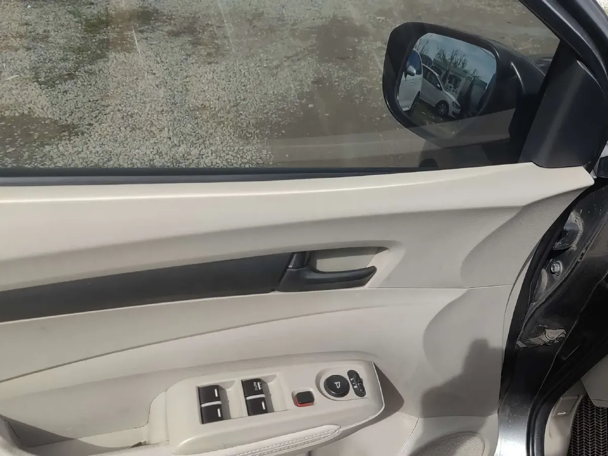 2012 Honda City Classic 1.5L 120HP L4 5MT,autocango,china used car exporter,china ev exporter,chinese used car exporter,chinese used ev exporter