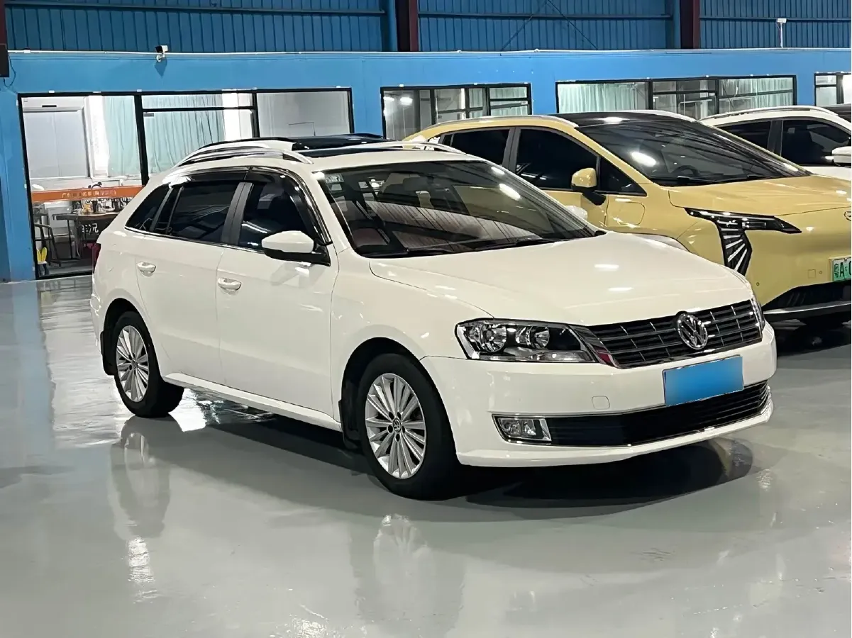 2013 Volkswagen Gran Lavida 1.4T 131HP L4 7DCT,autocango,china used car exporter,china ev exporter,chinese used car exporter,chinese used ev exporter