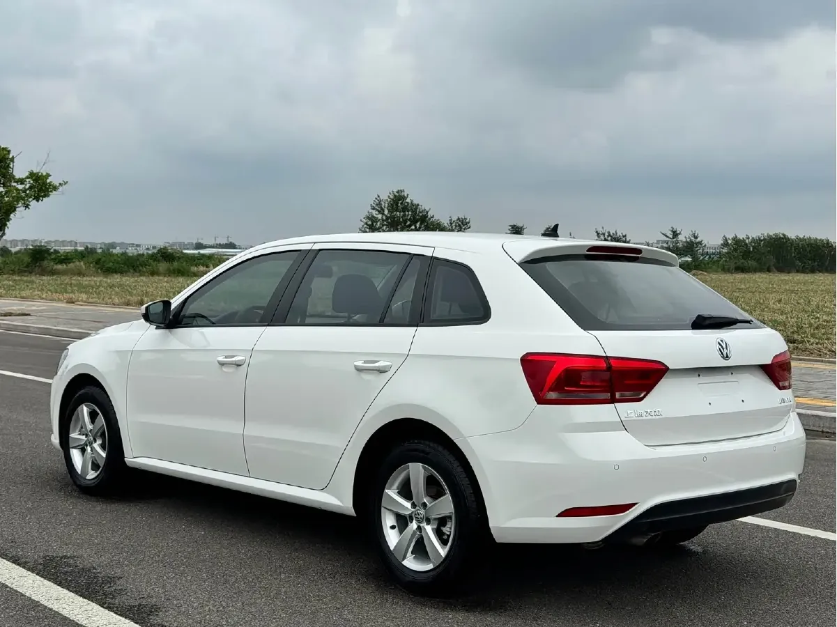 2017 Volkswagen Gran Lavida 1.6L 110HP L4 6AT,autocango,china used car exporter,china ev exporter,chinese used car exporter,chinese used ev exporter