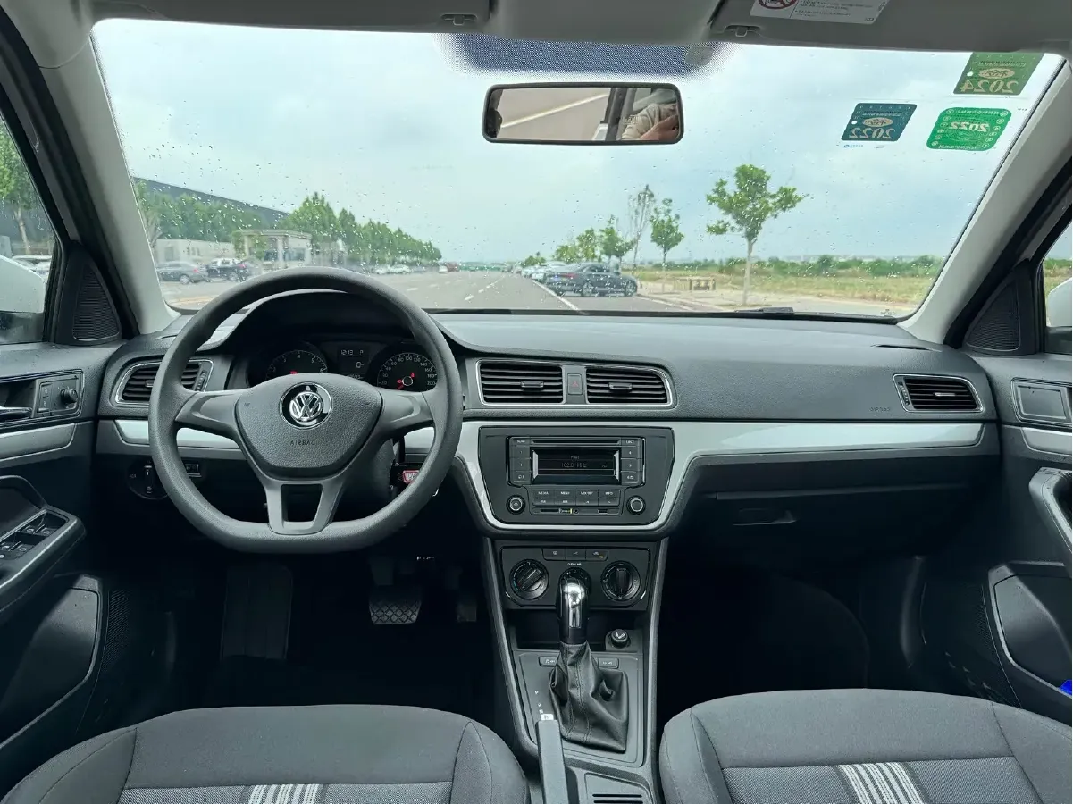 2017 Volkswagen Gran Lavida 1.6L 110HP L4 6AT,autocango,china used car exporter,china ev exporter,chinese used car exporter,chinese used ev exporter