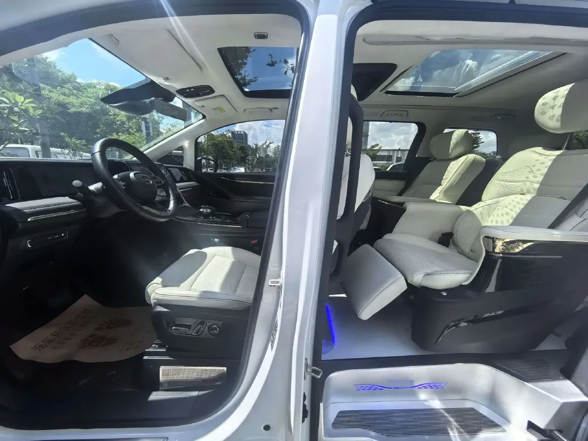 2023 GAC Trumpchi E9 2.0T 190HP L4 2DHT PHEV 25.57KWH,autocango,china used car exporter,china ev exporter,chinese used car exporter,chinese used ev exporter