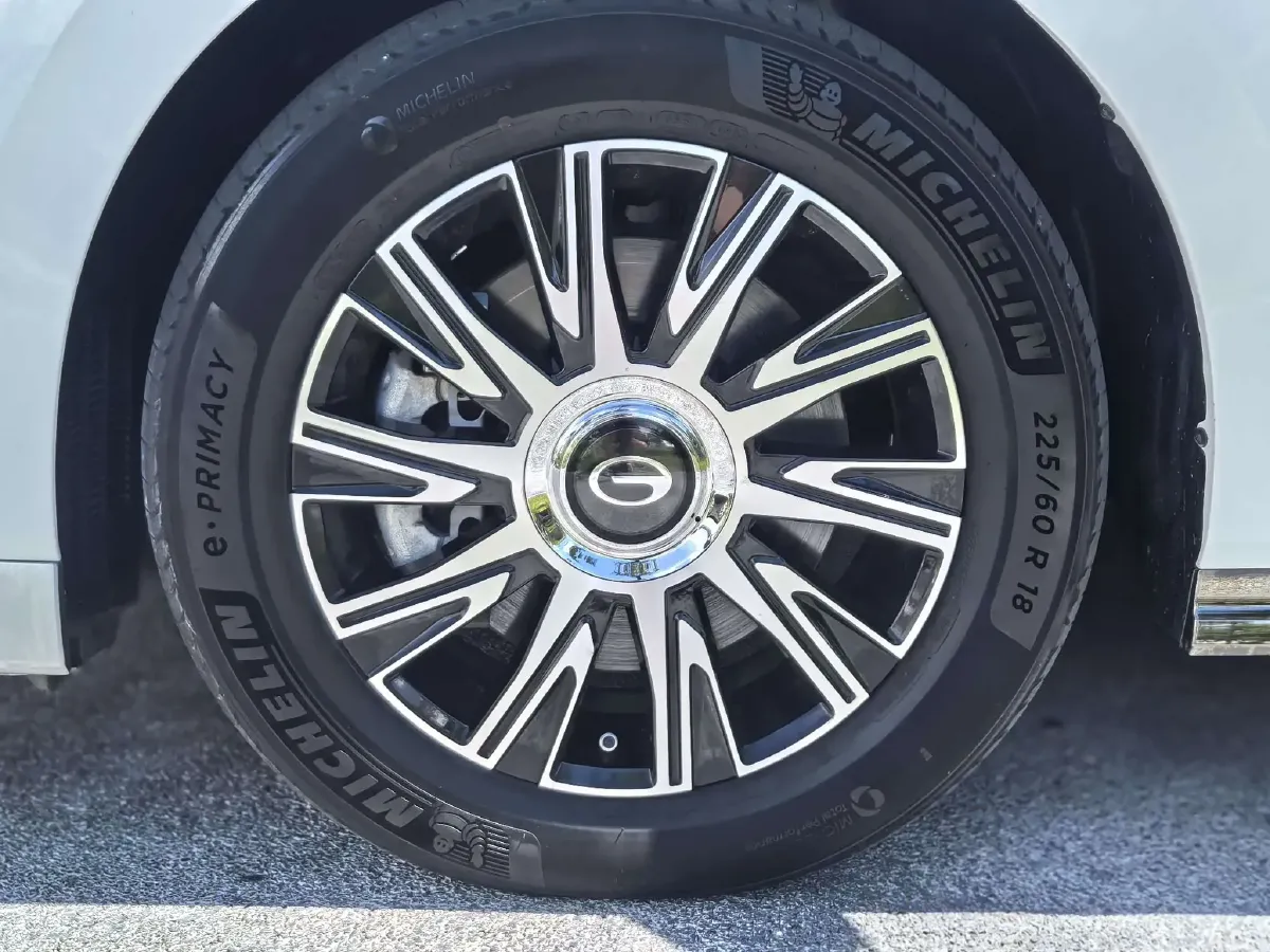 2023 GAC Trumpchi E9 2.0T 190HP L4 2DHT PHEV 25.57KWH,autocango,china used car exporter,china ev exporter,chinese used car exporter,chinese used ev exporter