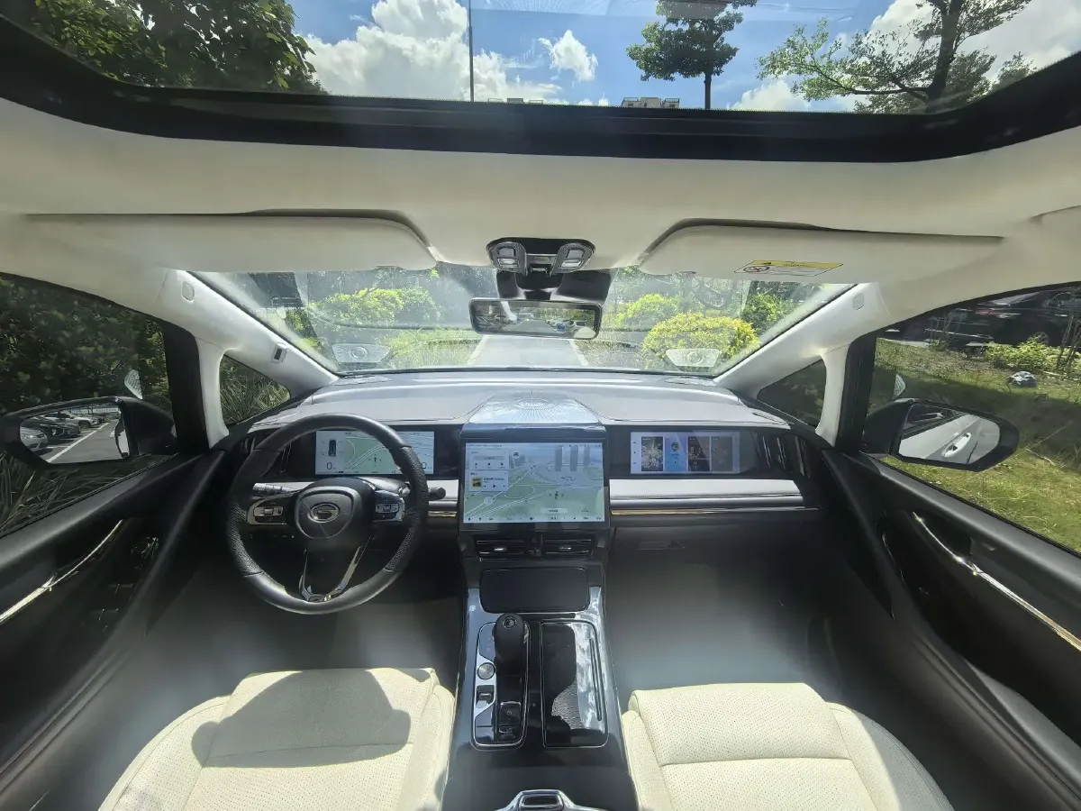 2023 GAC Trumpchi E9 2.0T 190HP L4 2DHT PHEV 25.57KWH,autocango,china used car exporter,china ev exporter,chinese used car exporter,chinese used ev exporter