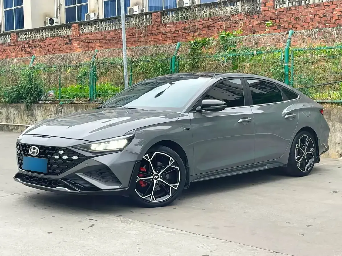 2023 Hyundai La Festa 1.5T 200HP L4 7DCT