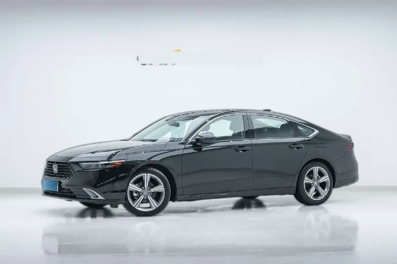 2023 Honda Accord 1.5T 192HP L4 CVT