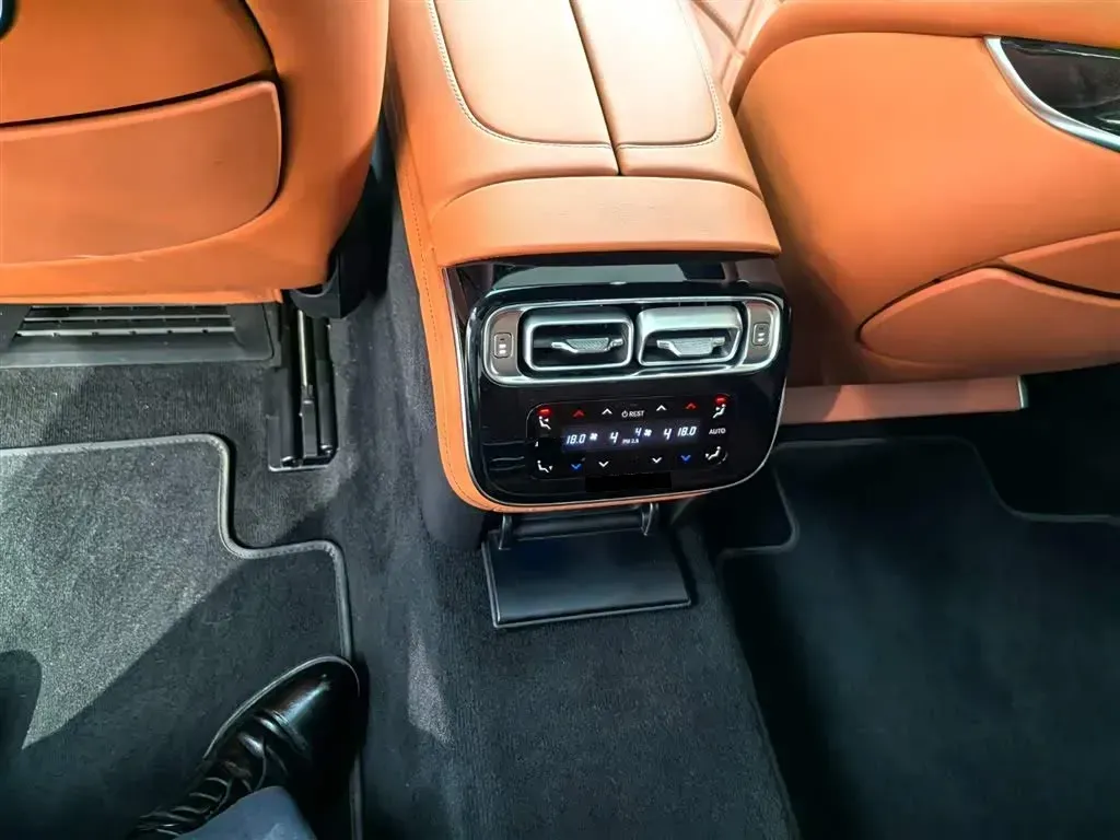 2024 Mercedes-Benz Maybach S Class 3.0T 380HP L6 9AT,autocango,china used car exporter,china ev exporter,chinese used car exporter,chinese used ev exporter