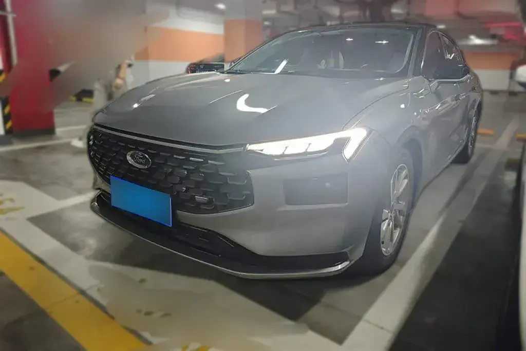 2022 Ford Mondeo 2.0T 238HP L4 8AT