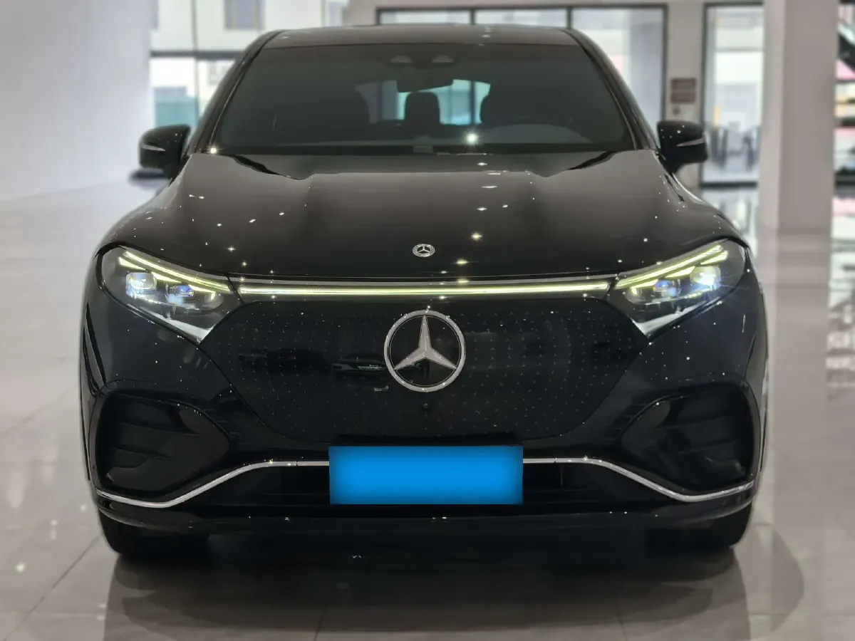 2023 Mercedes-Benz EQS SUV BEV 111.8KWH,autocango,china used car exporter,china ev exporter,chinese used car exporter,chinese used ev exporter