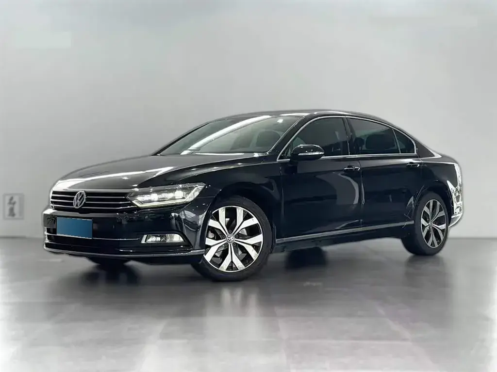 2019 Volkswagen Magotan 2.0T 220HP L4 7DCT