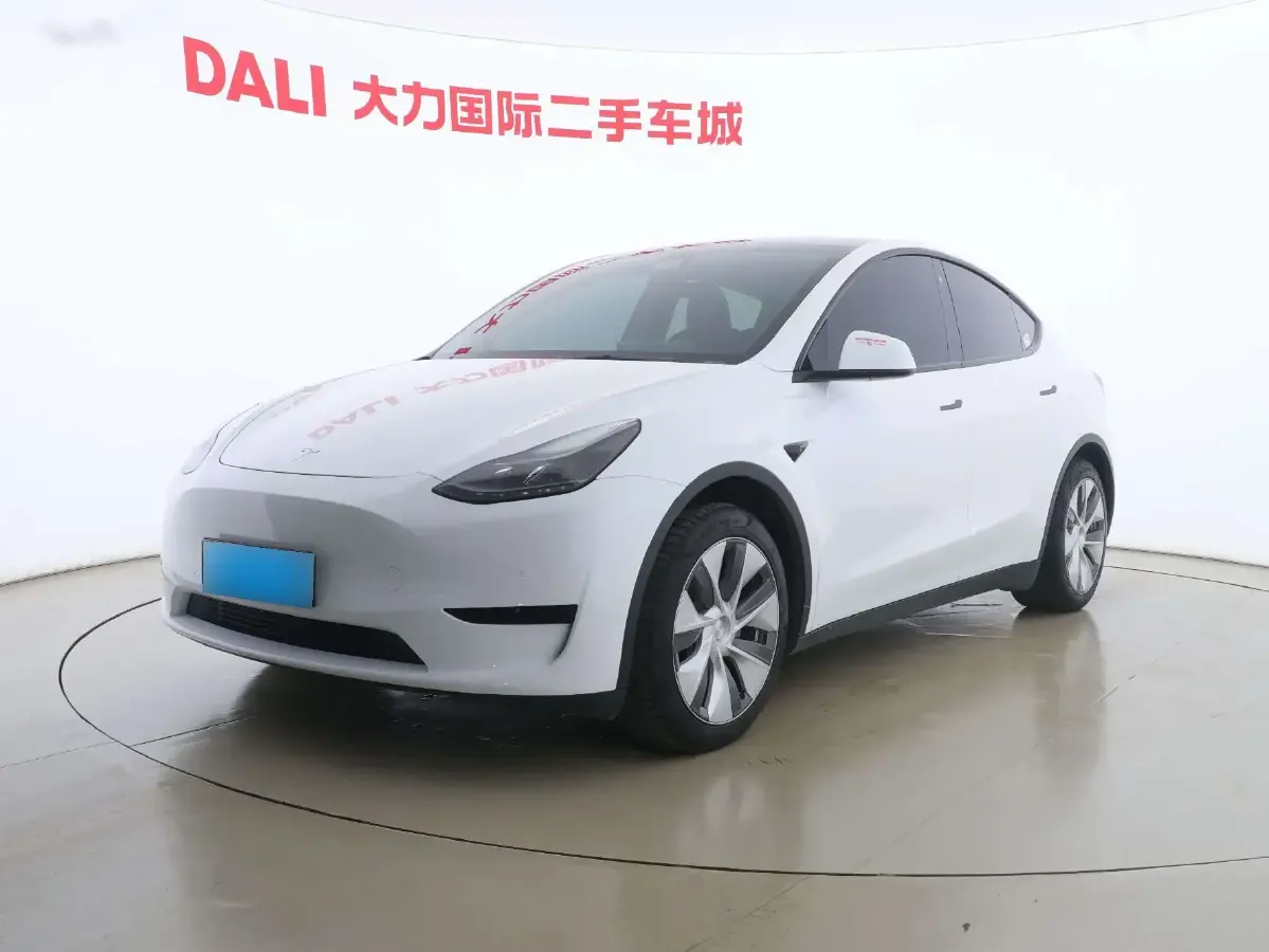 2022 Tesla Model Y BEV 60KWH