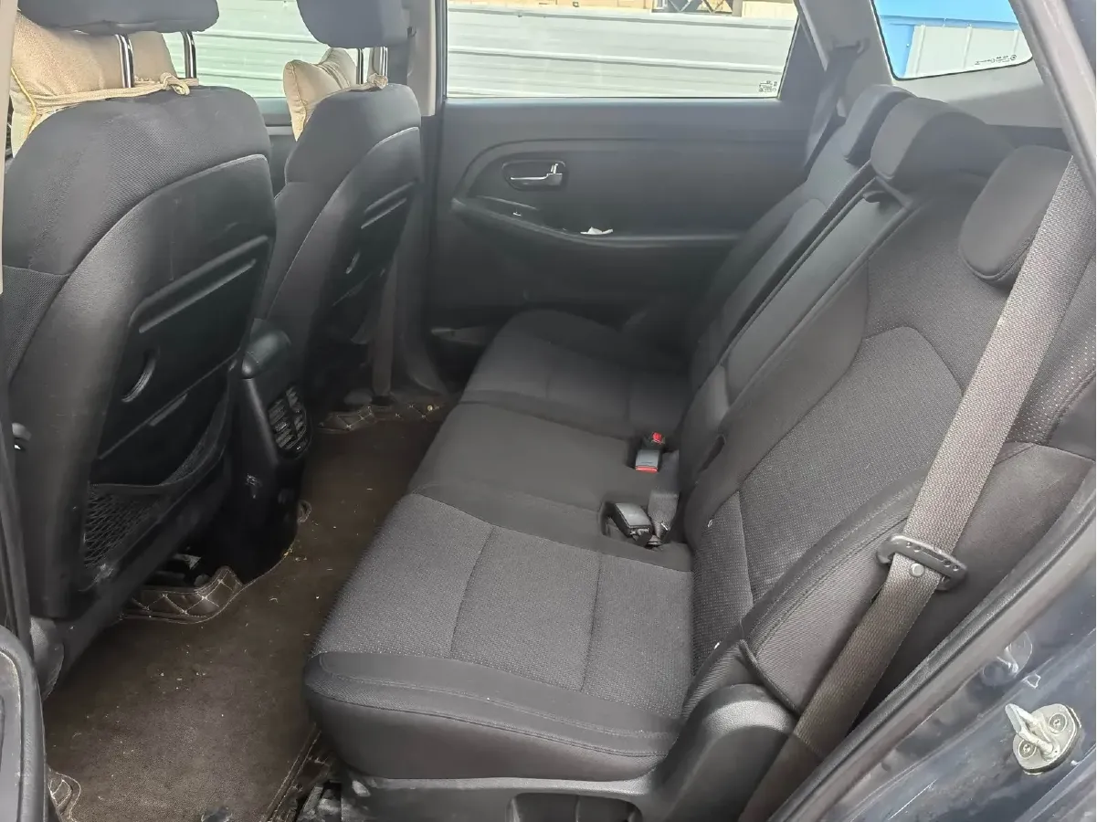 2013 Kia Carens 2.0L 152HP L4 6AT,autocango,china used car exporter,china ev exporter,chinese used car exporter,chinese used ev exporter