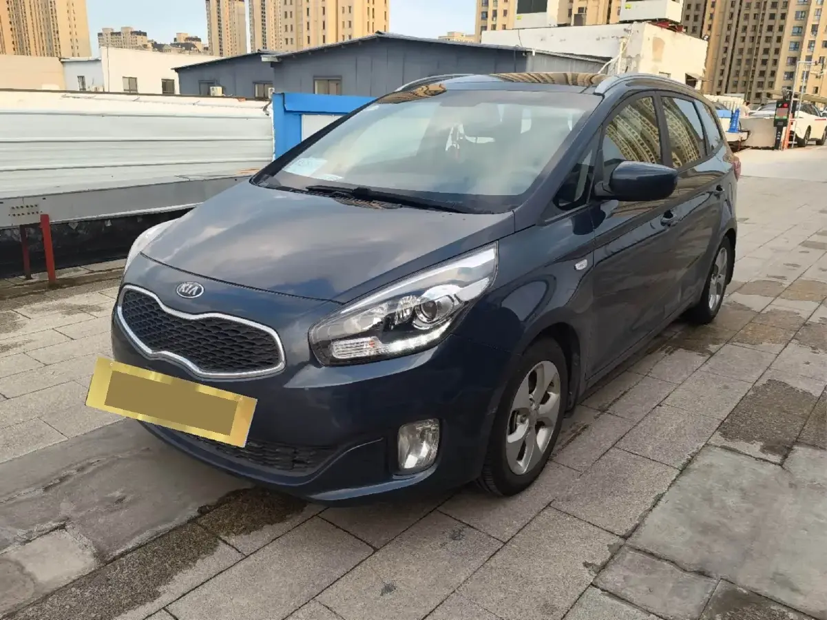 2013 Kia Carens 2.0L 152HP L4 6AT