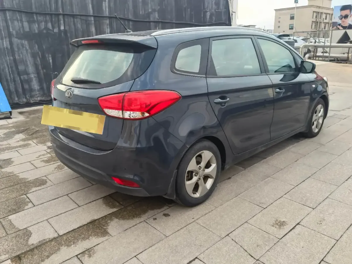 2013 Kia Carens 2.0L 152HP L4 6AT,autocango,china used car exporter,china ev exporter,chinese used car exporter,chinese used ev exporter