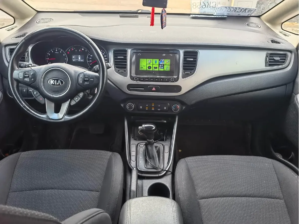 2013 Kia Carens 2.0L 152HP L4 6AT,autocango,china used car exporter,china ev exporter,chinese used car exporter,chinese used ev exporter