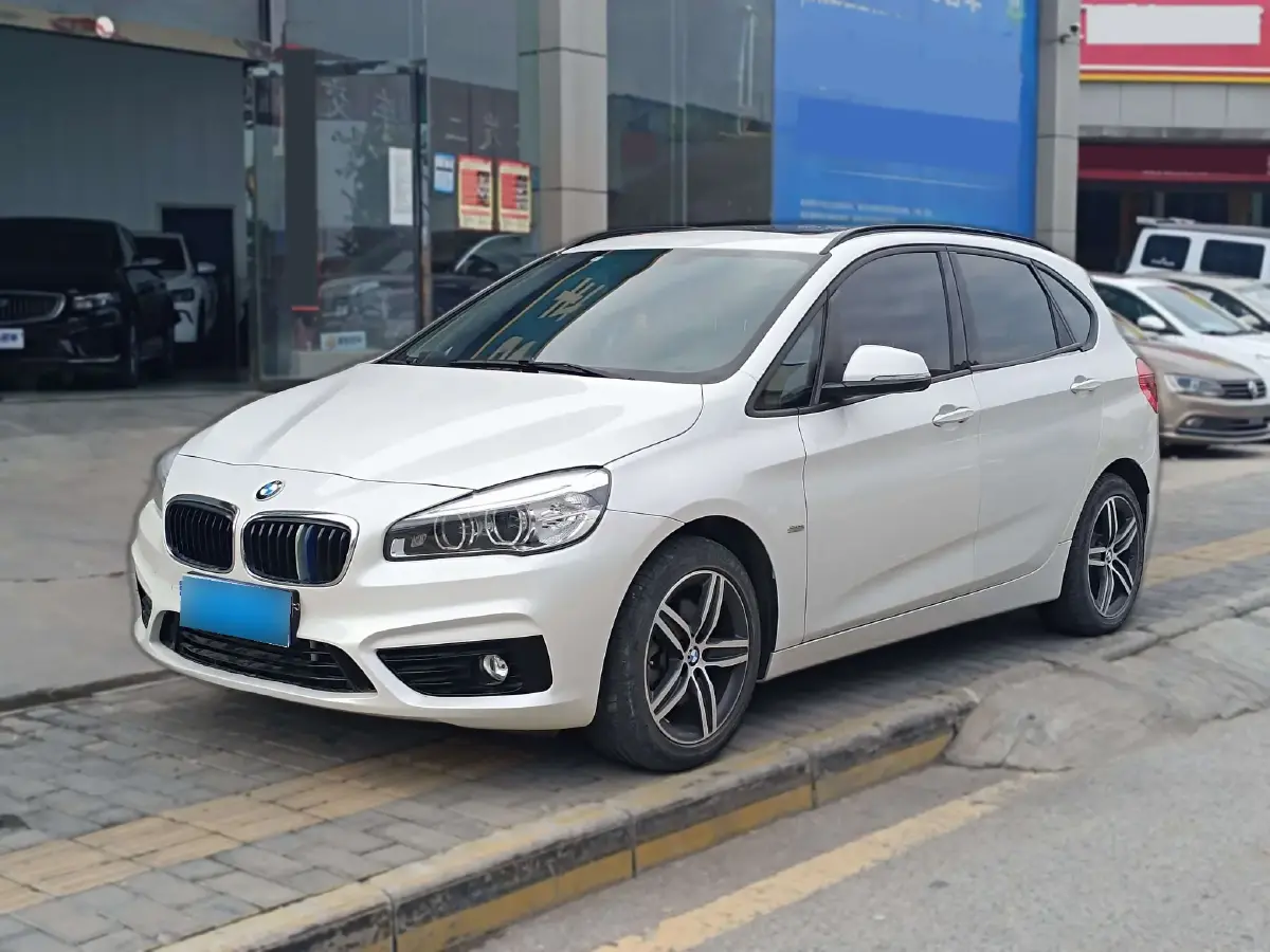 2016 BMW 2 Series Wagon 1.5T 136HP L3 6AT