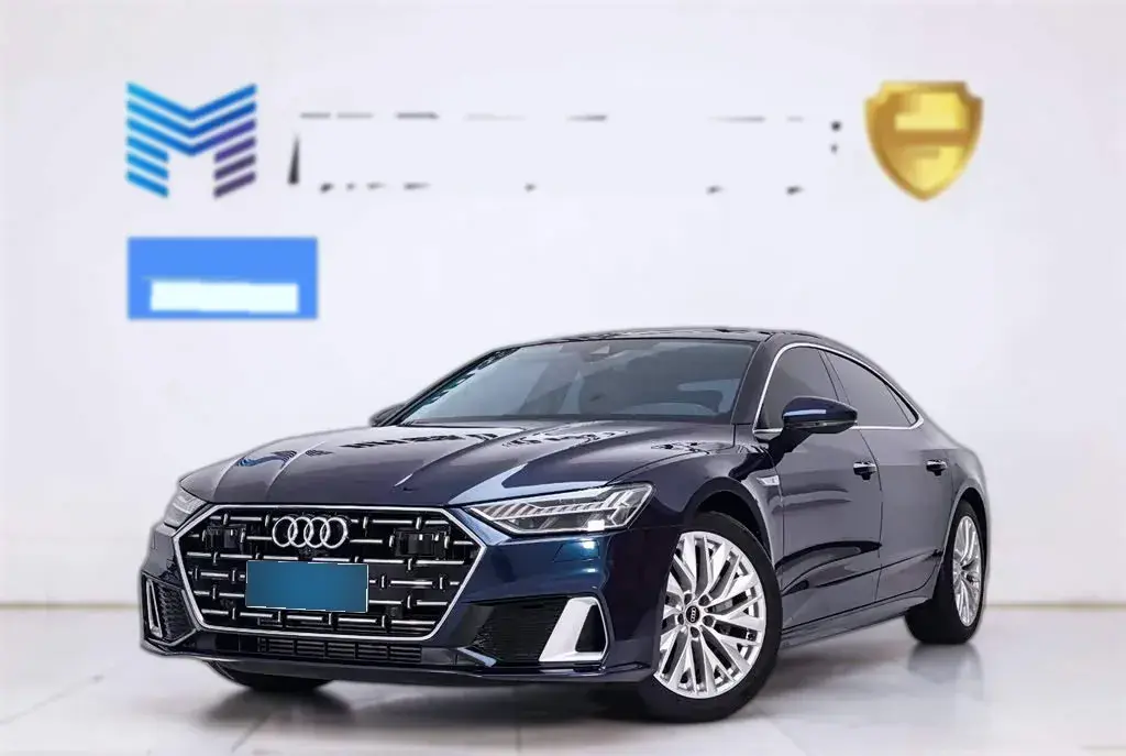 2024 Audi A7L 2.0T 245HP L4 7DCT