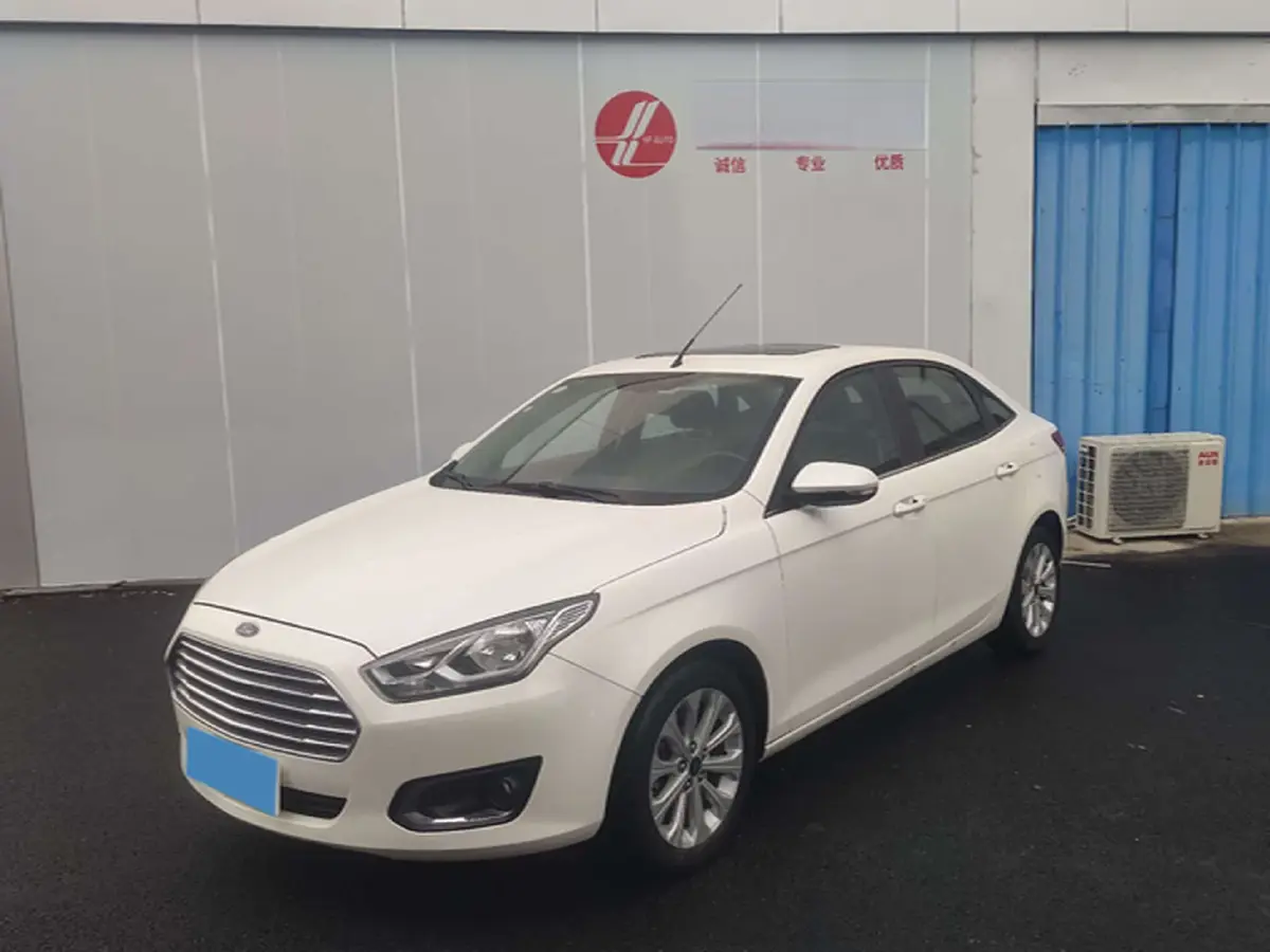 2015 Ford Escort 1.5L 113HP L4 6AT