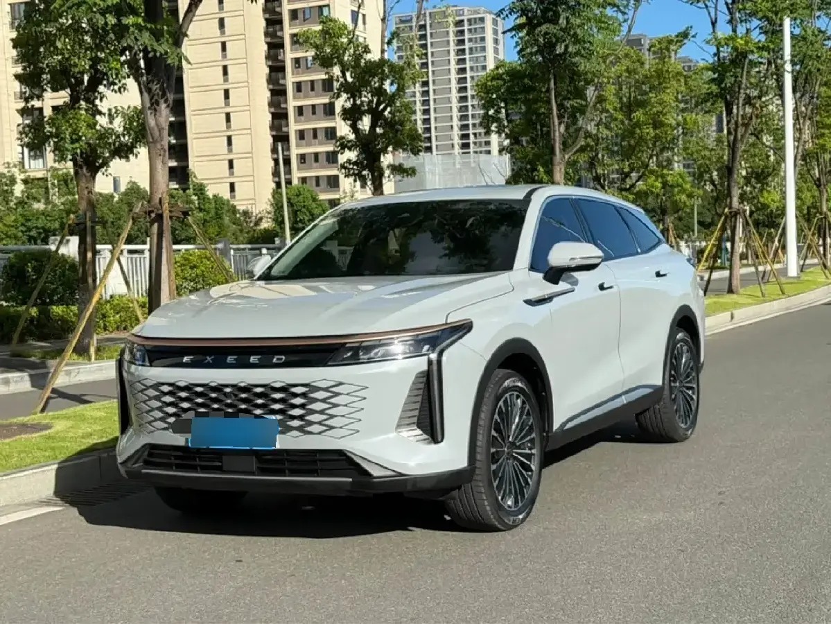 2023 Exceed RX 2.0T 261HP L4 7DCT