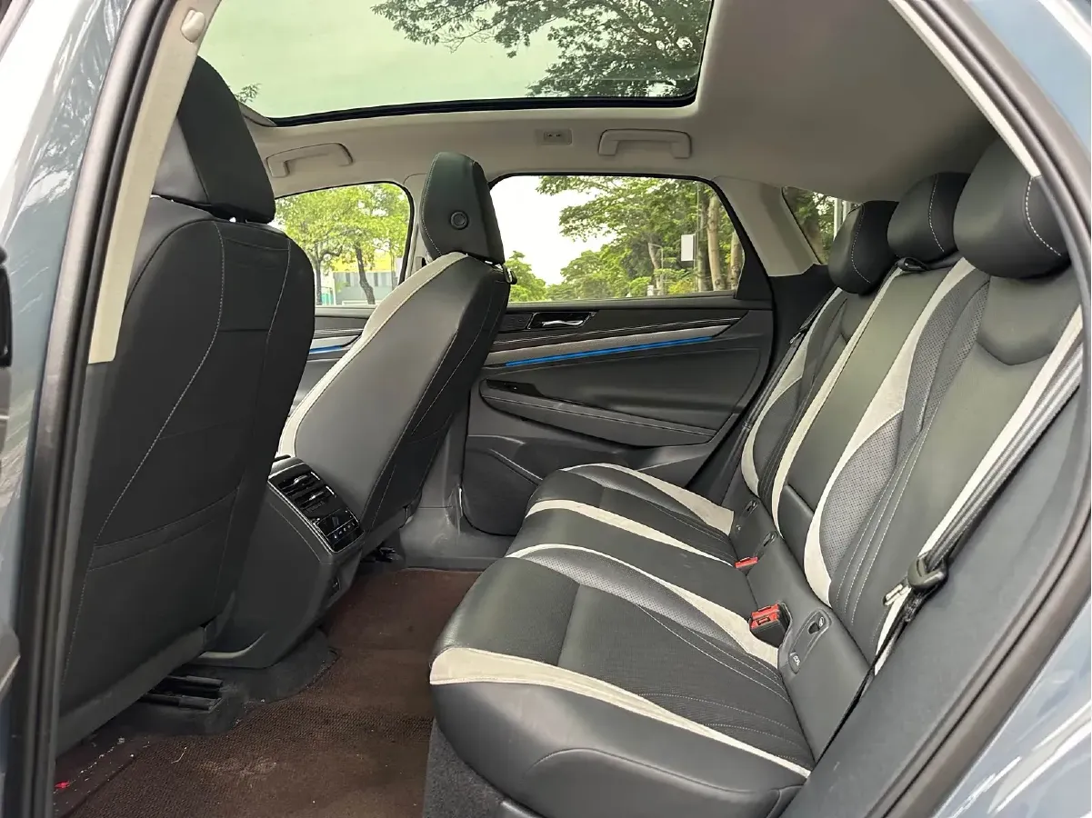 2024 Volkswagen ID.7 Vizzion BEV 84.8KWH,autocango,china used car exporter,china ev exporter,chinese used car exporter,chinese used ev exporter