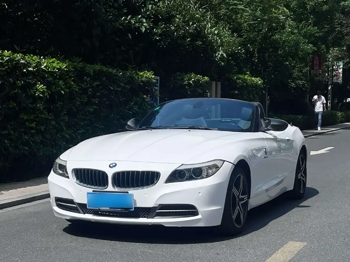 2011 BMW Z4 2.5L 204HP L6 6AT