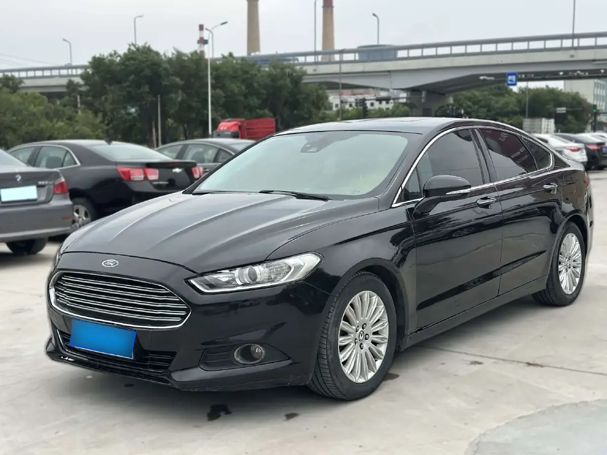 2013 Ford Mondeo 2.0T 203HP L4 6AT