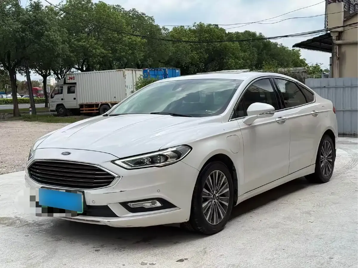 2018 Ford Mondeo 2.0L 143HP L4 E-CVT PHEV 9KWH