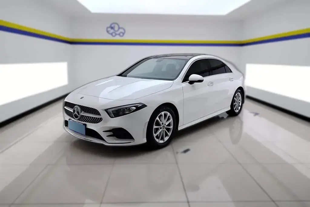 2020 Mercedes-Benz A Class 1.3T 163HP L4 7DCT