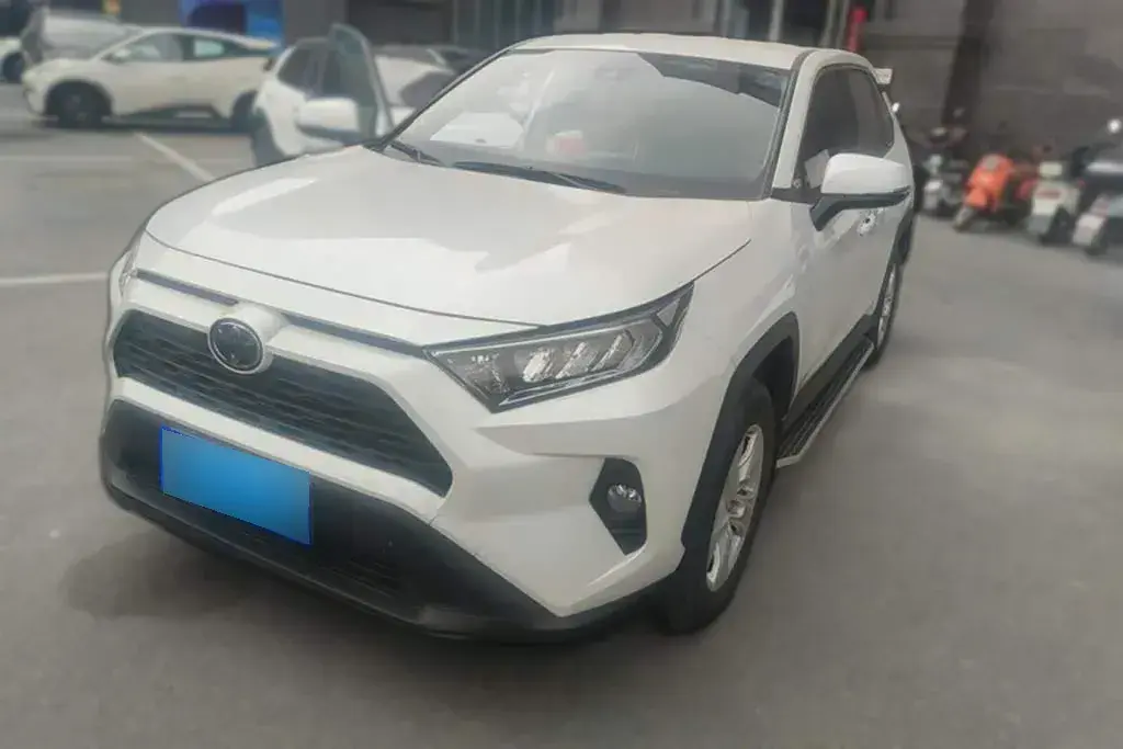2022 Toyota RAV4 2.0L 171HP L4 CVT
