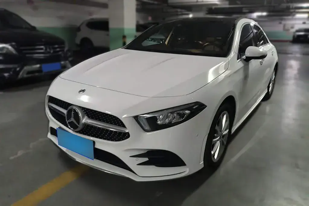 2022 Mercedes-Benz A Class 1.3T 163HP L4 7DCT