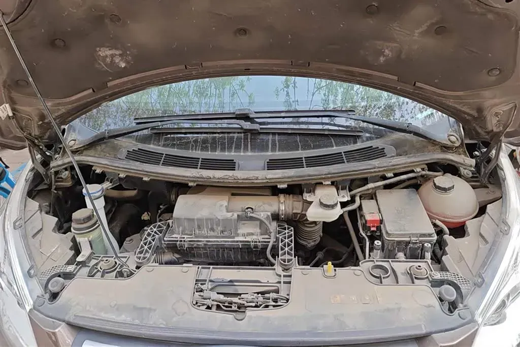 2016 Ford Tourneo 2.0T 203HP L4 5MT,autocango,china used car exporter,china ev exporter,chinese used car exporter,chinese used ev exporter