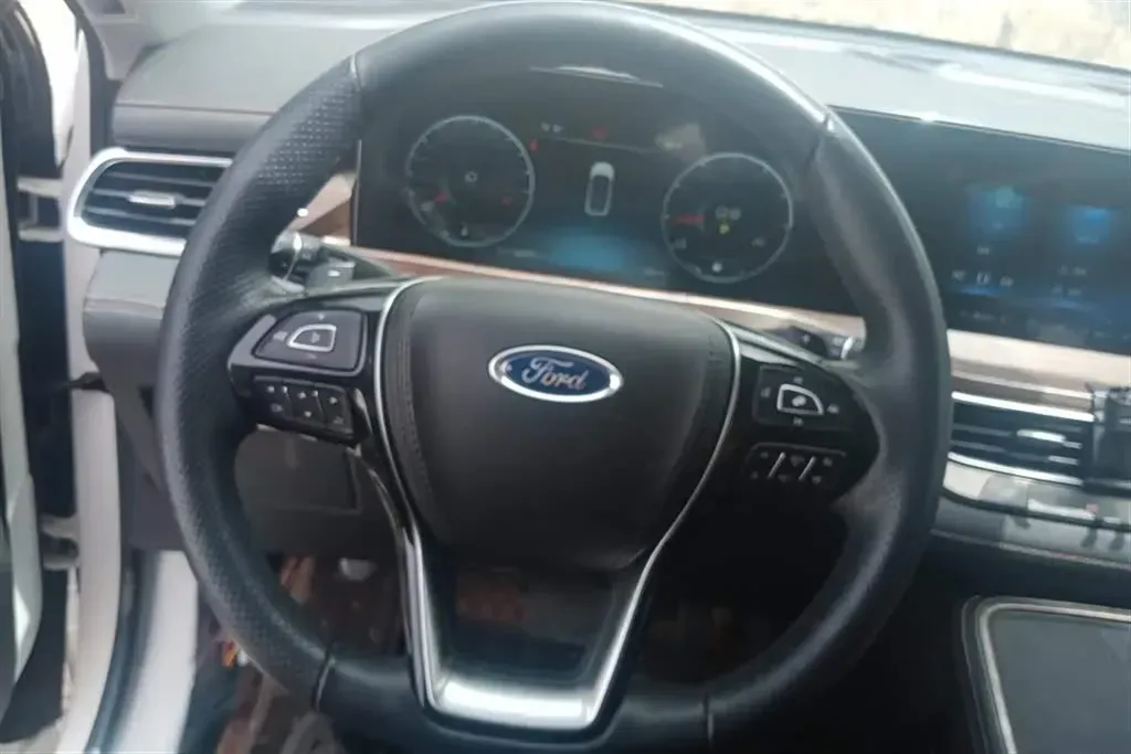 2021 Ford Equator 2.0T 224HP L4 6DCT,autocango,china used car exporter,china ev exporter,chinese used car exporter,chinese used ev exporter