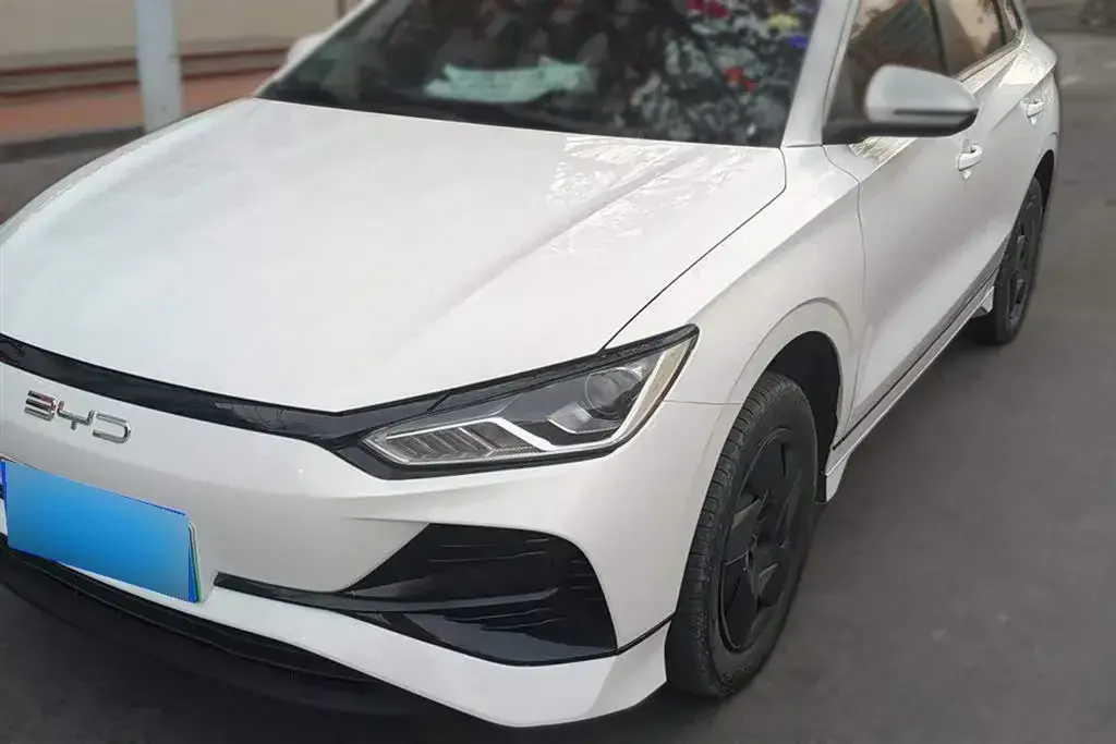 2023 BYD e2 BEV 43.2KWH