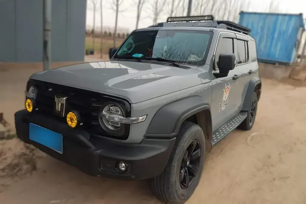 2023 Tank 300 2.0T 227HP L4 8AT