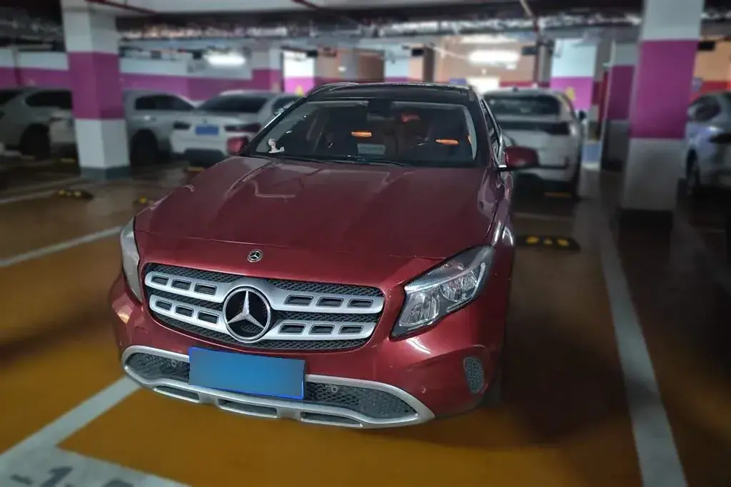 2018 Mercedes-Benz GLA Class 1.6T 156HP L4 7DCT